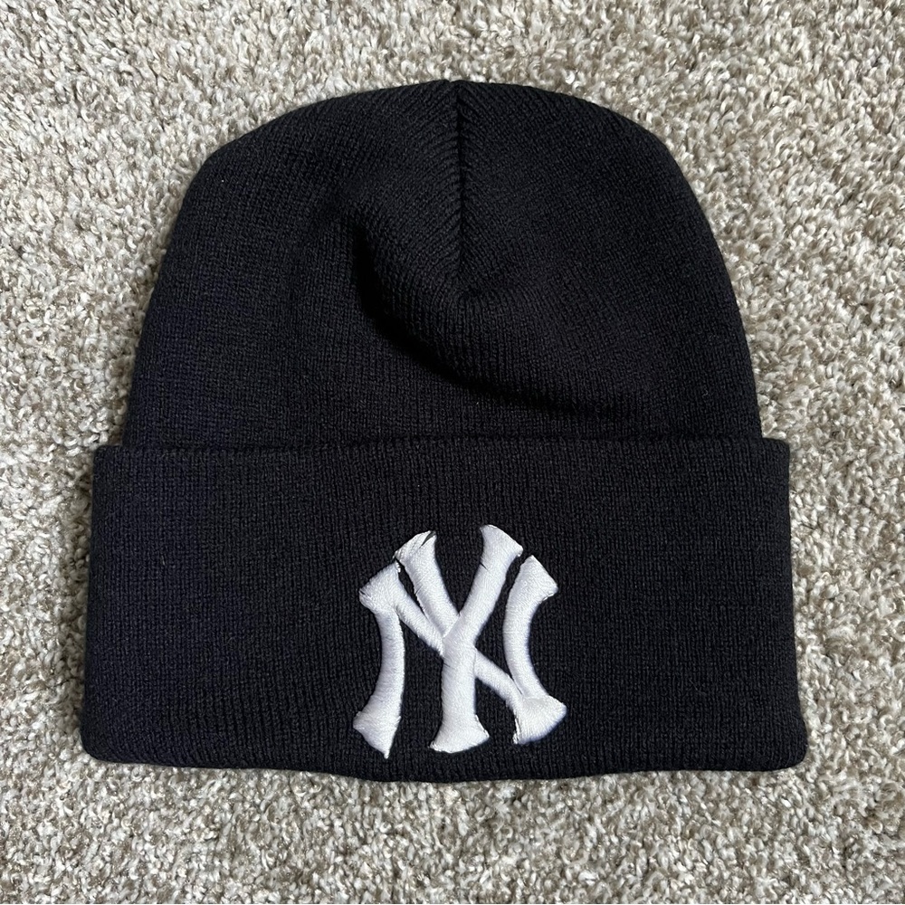 New York Yankees Beanie OS